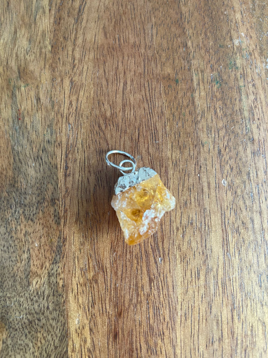 Citrine with silver electroplated top